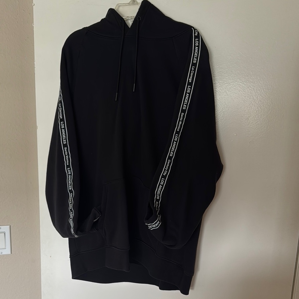 H&M Black Hoodie Sweater